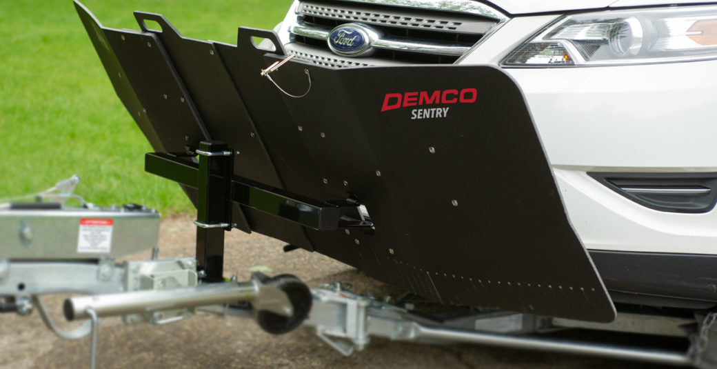 Demco Towed Vehicle Shield – Sentry ®, Mount To Tow Dolly, Non-Folding